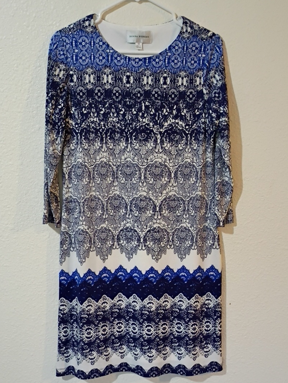 Donna Morgan Blue and White Long Sleeve Patterned Sheath Dress